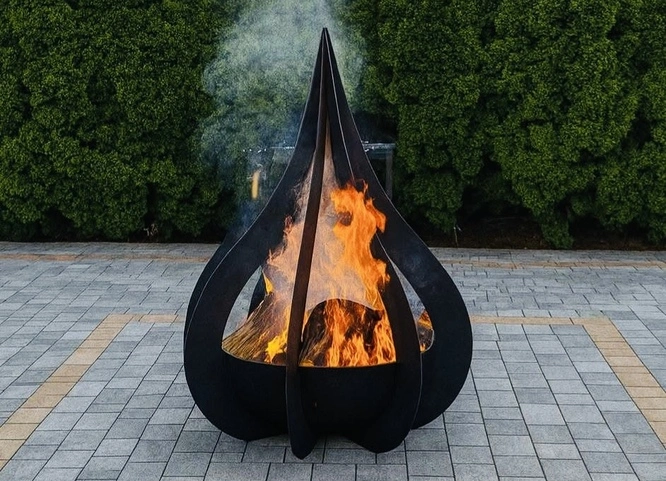 PHOENIX BLOOM „XL” – DESIGNERSKIE PALENISKO OGRODOWE