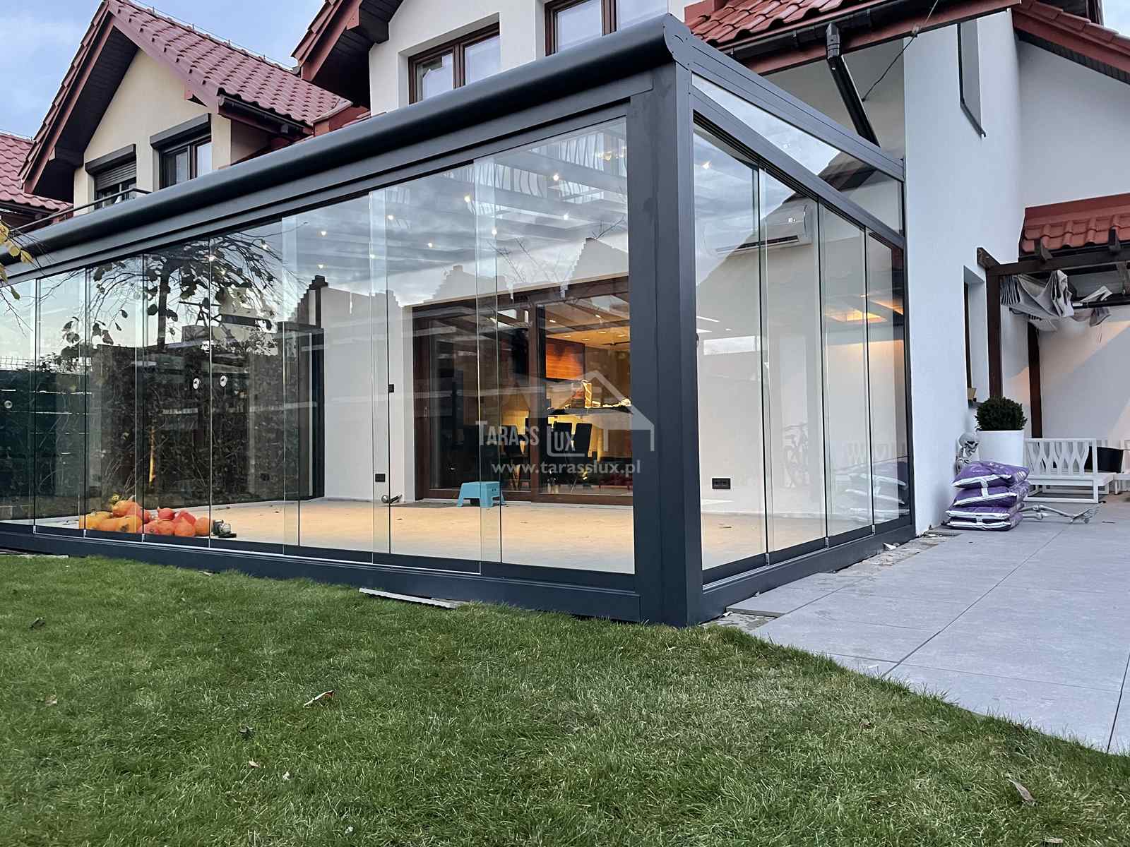 Popularne zabudowy tarasów ogrodowych!