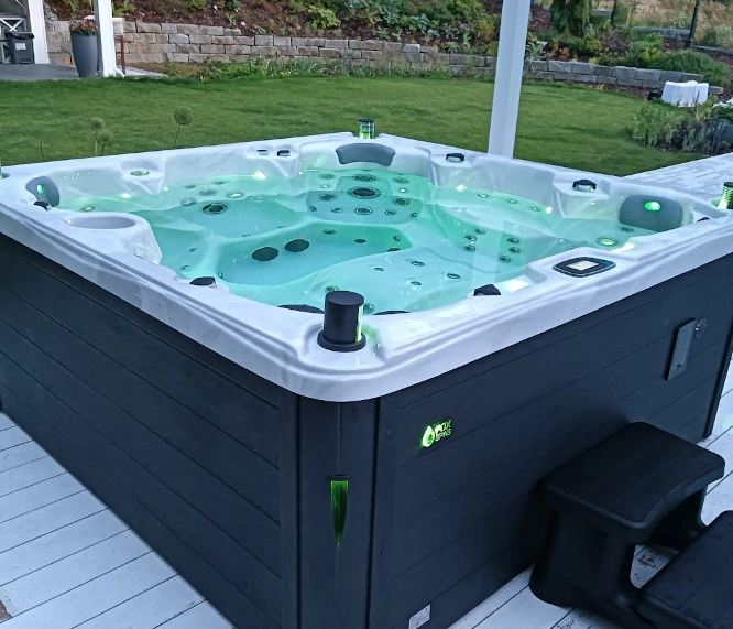 Vortex dla 5 osób – Wanna SPA Całoroczna